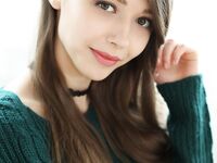 Mila Azul stripped off her warm sweater